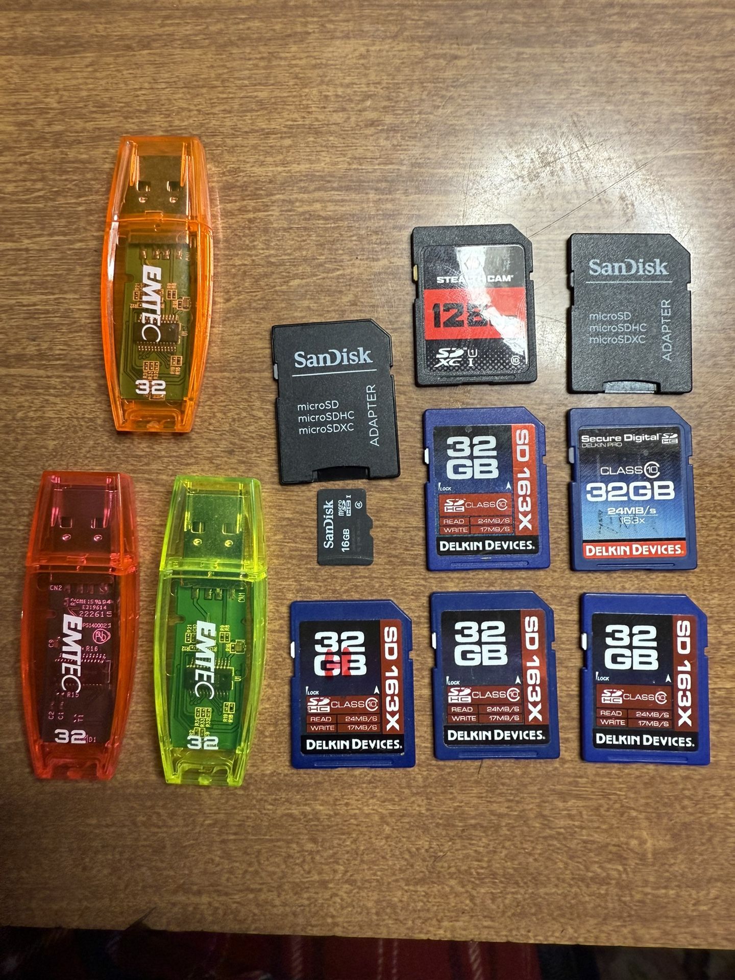 128gb And 32gb SD Card USB