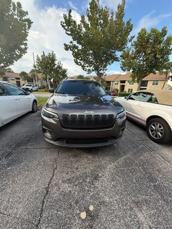 2020 Jeep Cherokee