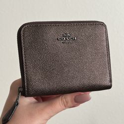 Coach Women's Small Zip Around Wallet 