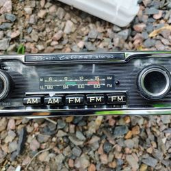 Becker - Europa II Vintage Car Stereo 