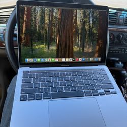 MacBook Pro 13” m2 2022 256gb