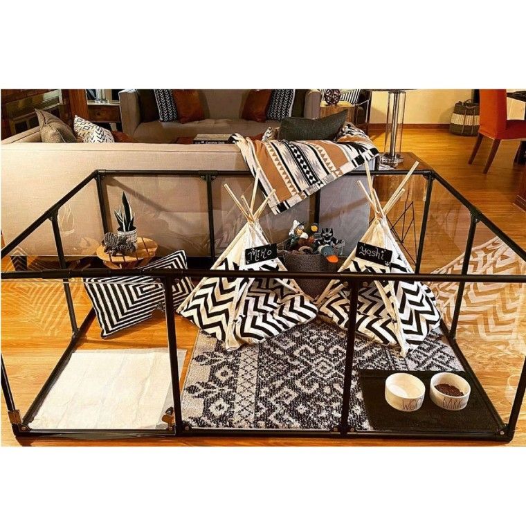 Clear Acrylic Pet Pen 27"