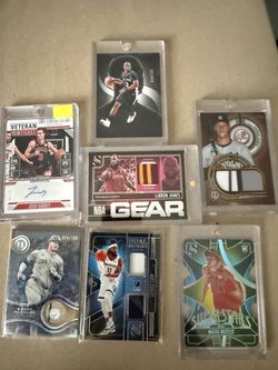 Bunch of sports cards all numbered ( psa 9 cooper Flagg included)