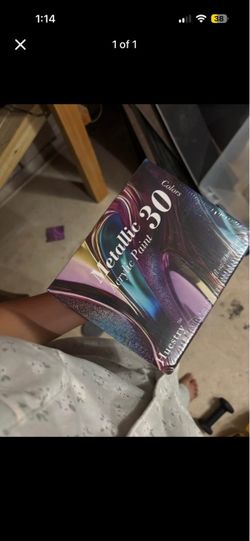 Huestry Metallic Acrylic Paint Set 30 Colors