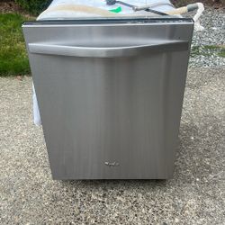 Whirlpool Dishwasher 
