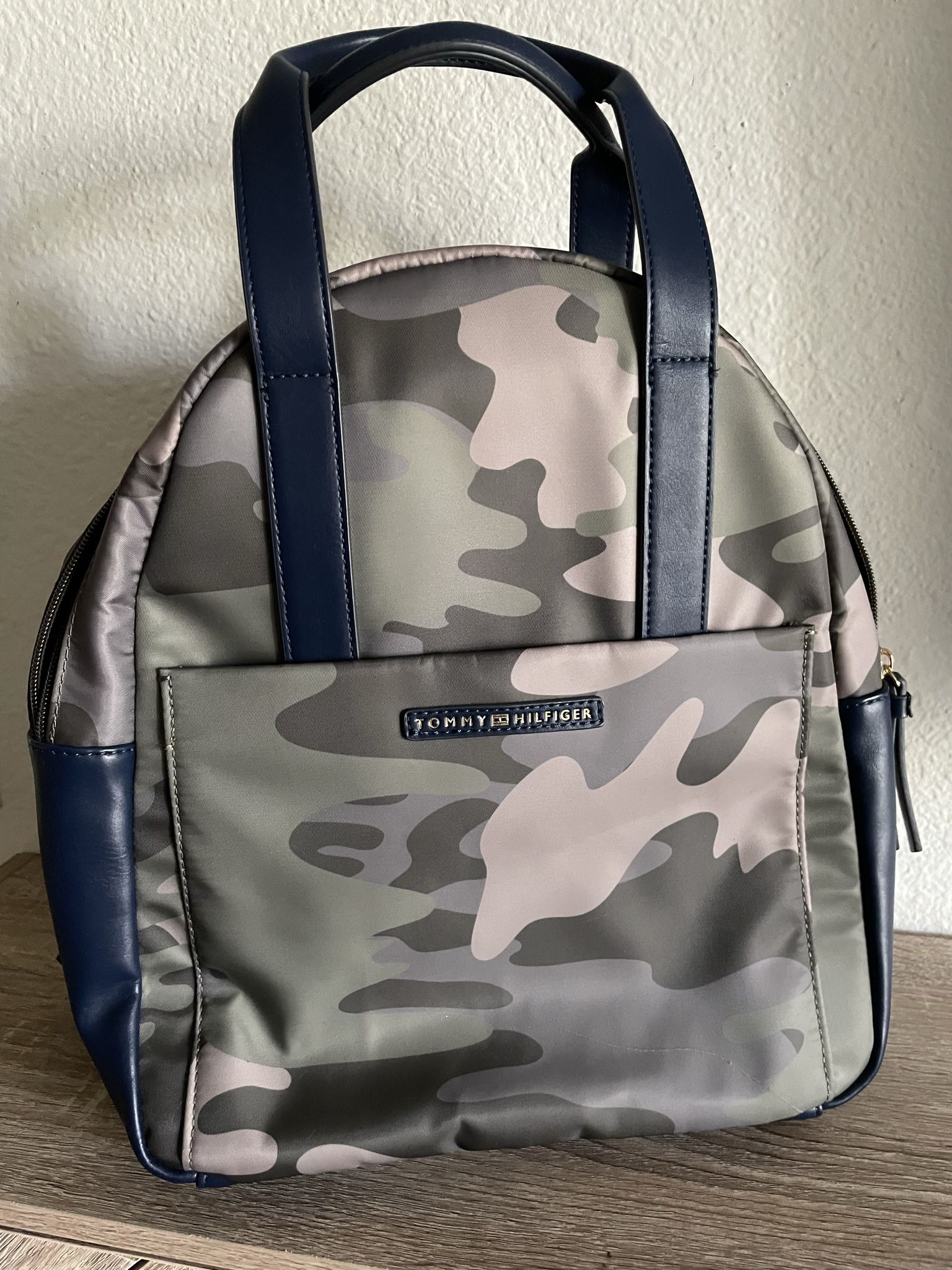Tommy Backpack New