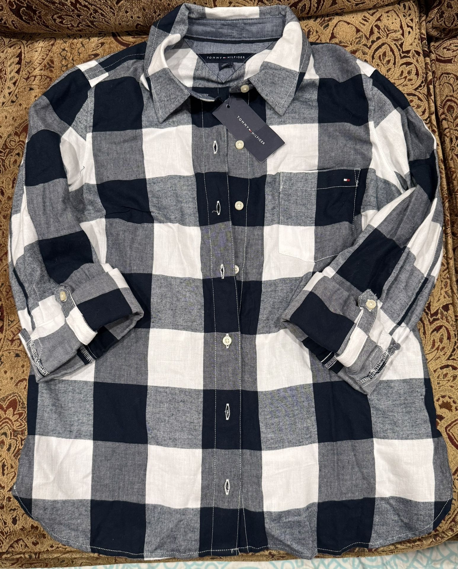 Tommy Hilfiger Women’s Navy Blue And White Plaid Flannel