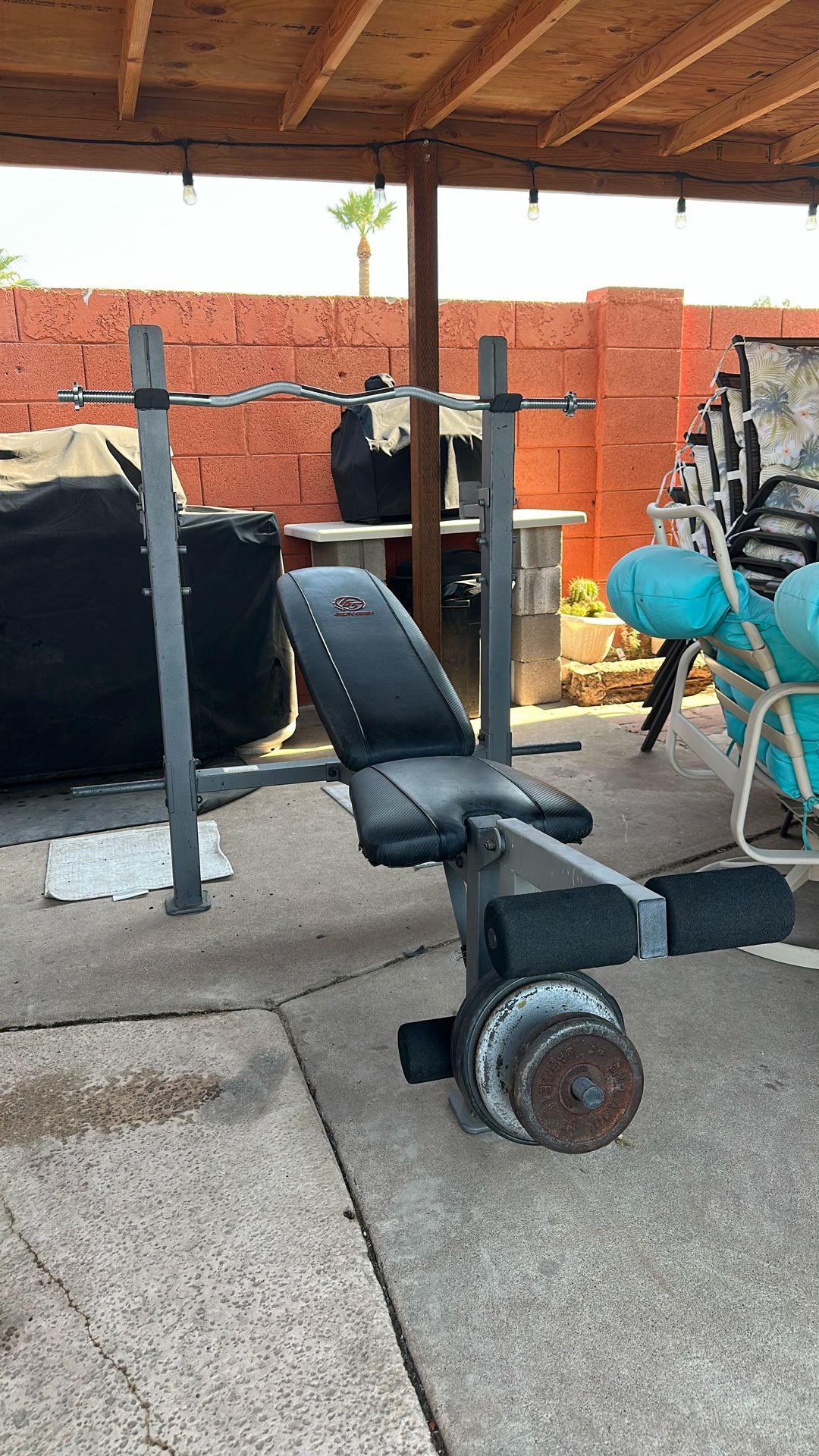 Bench Press Set, Bar & Weights Included