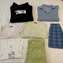 Brandy Melville Cloths, 