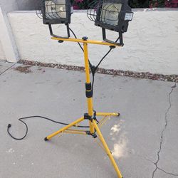 To Halogen Lights With Stand