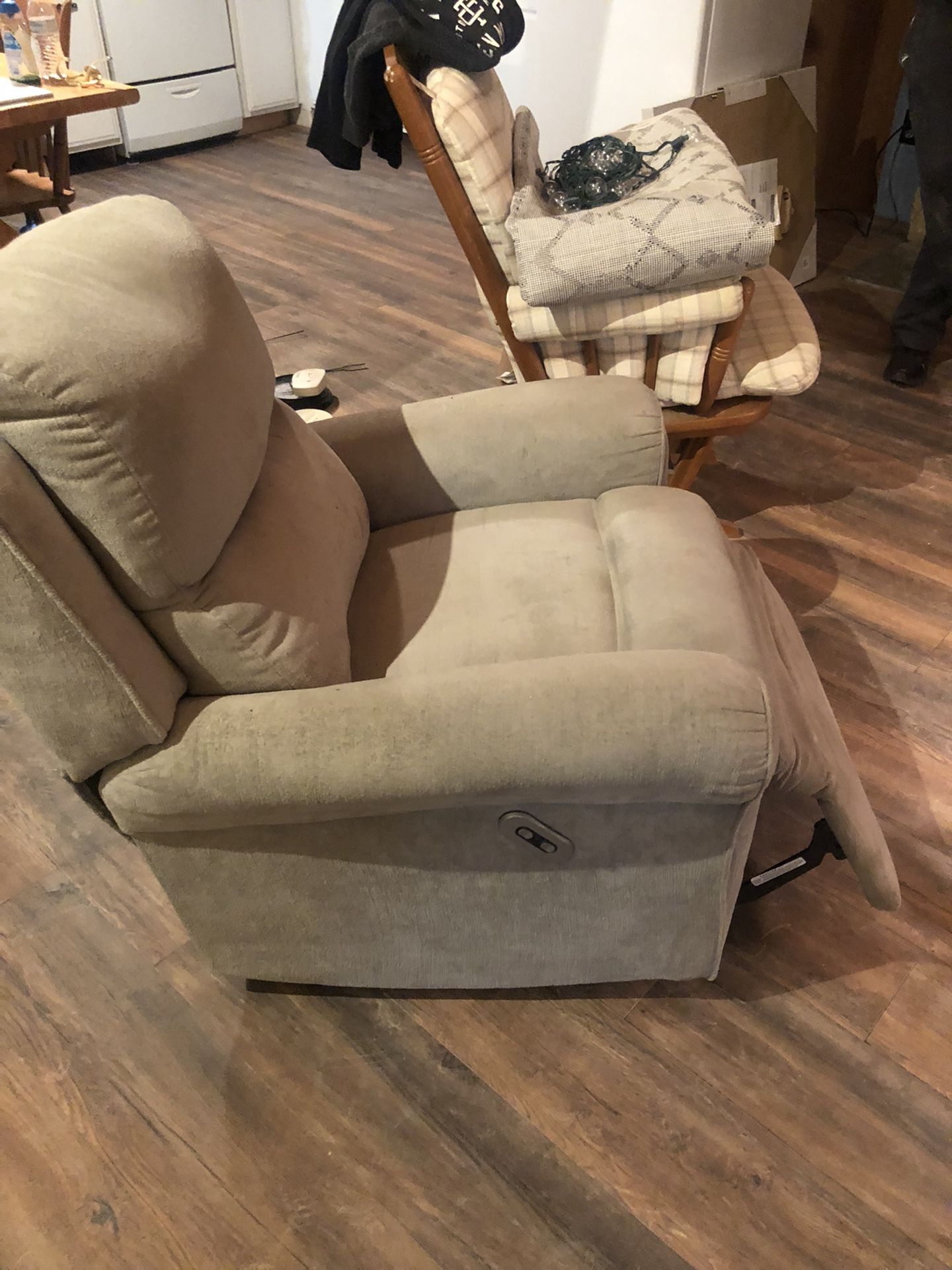 Light Grey Recliner 