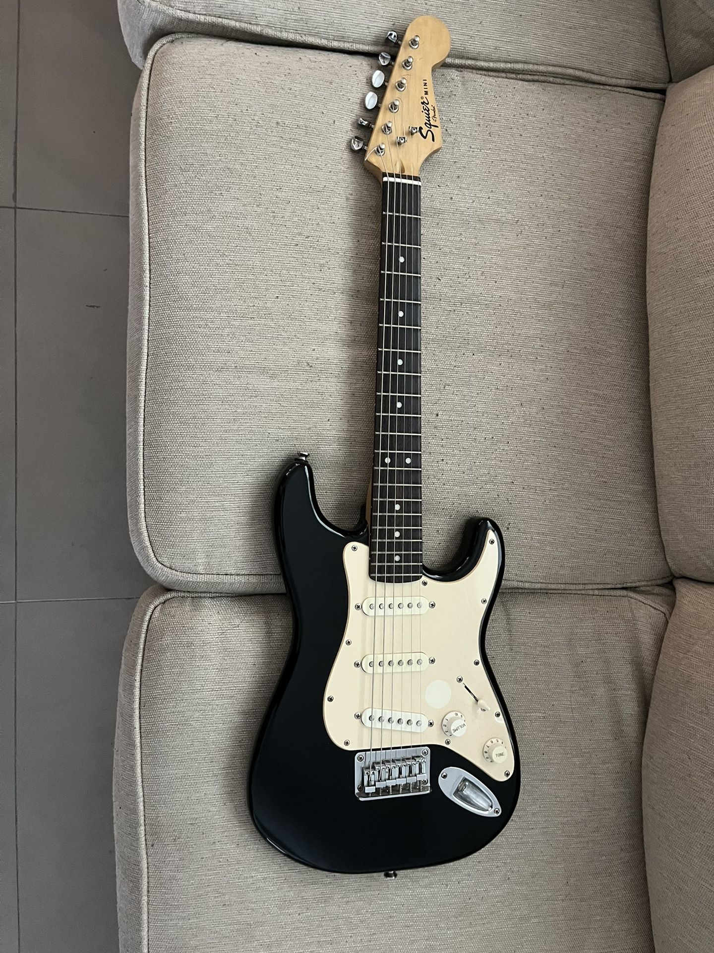 Fender Squire Stratocaster Mini
