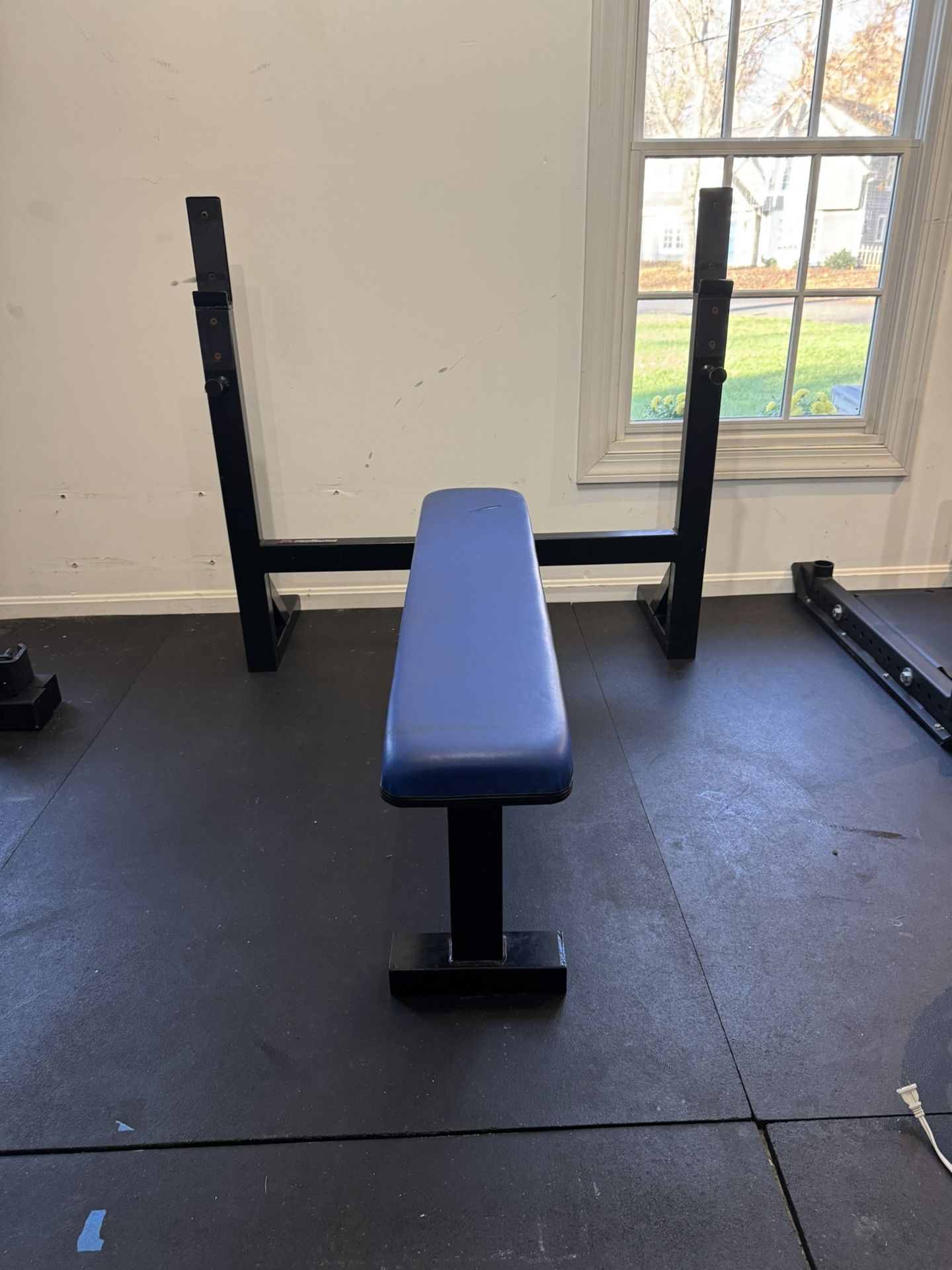 Commercial-Grade Pro Maxima Olympic Flat Bench — Older Model, Strong & Reliable