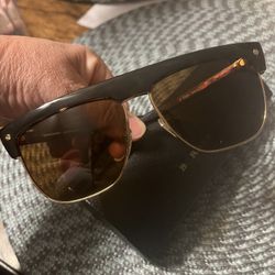Burberry Sunglasses 