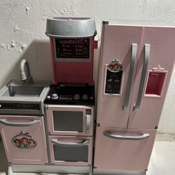 Barbie Play Kitchen