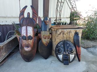 HANDCRAFTED IN GHANA Excelent Condition