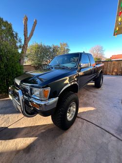 1990 Toyota Pick-Up