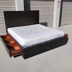 King Bed Frame With Mattress 
