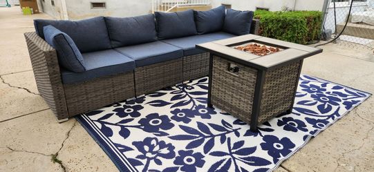 Wicker Outdoor Sectional (Blue) w/ steel frame & Fire Pit
