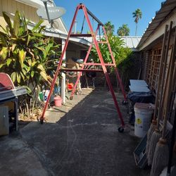 Metal A Frame/ Engine Puller