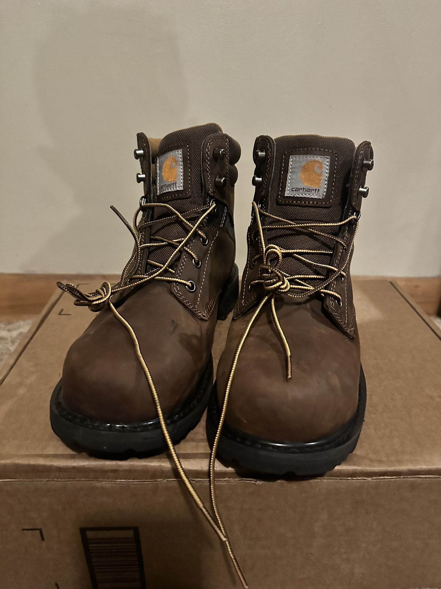 Carhartt Men's Traditional Welt 6" Steel Toe Work Boot Construction