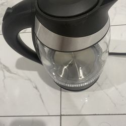 Mueller Living Electric Kettle, Electric Tea Kettle for Boiling Water, 1500W