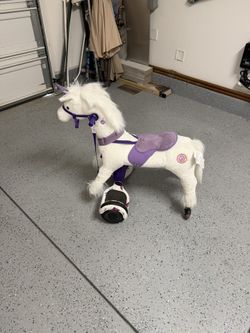 Power Pony Ride-On Horse w/ ZÜME Hoverboard – White & Purple