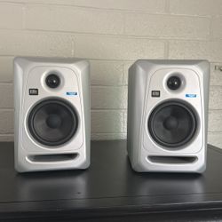 Krk Rokit 5 Studio Monitors