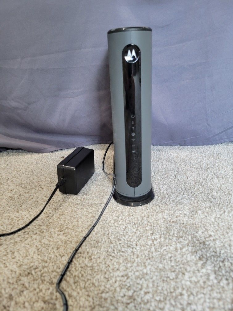 Motorola MG7550 16x4 Cable Motem