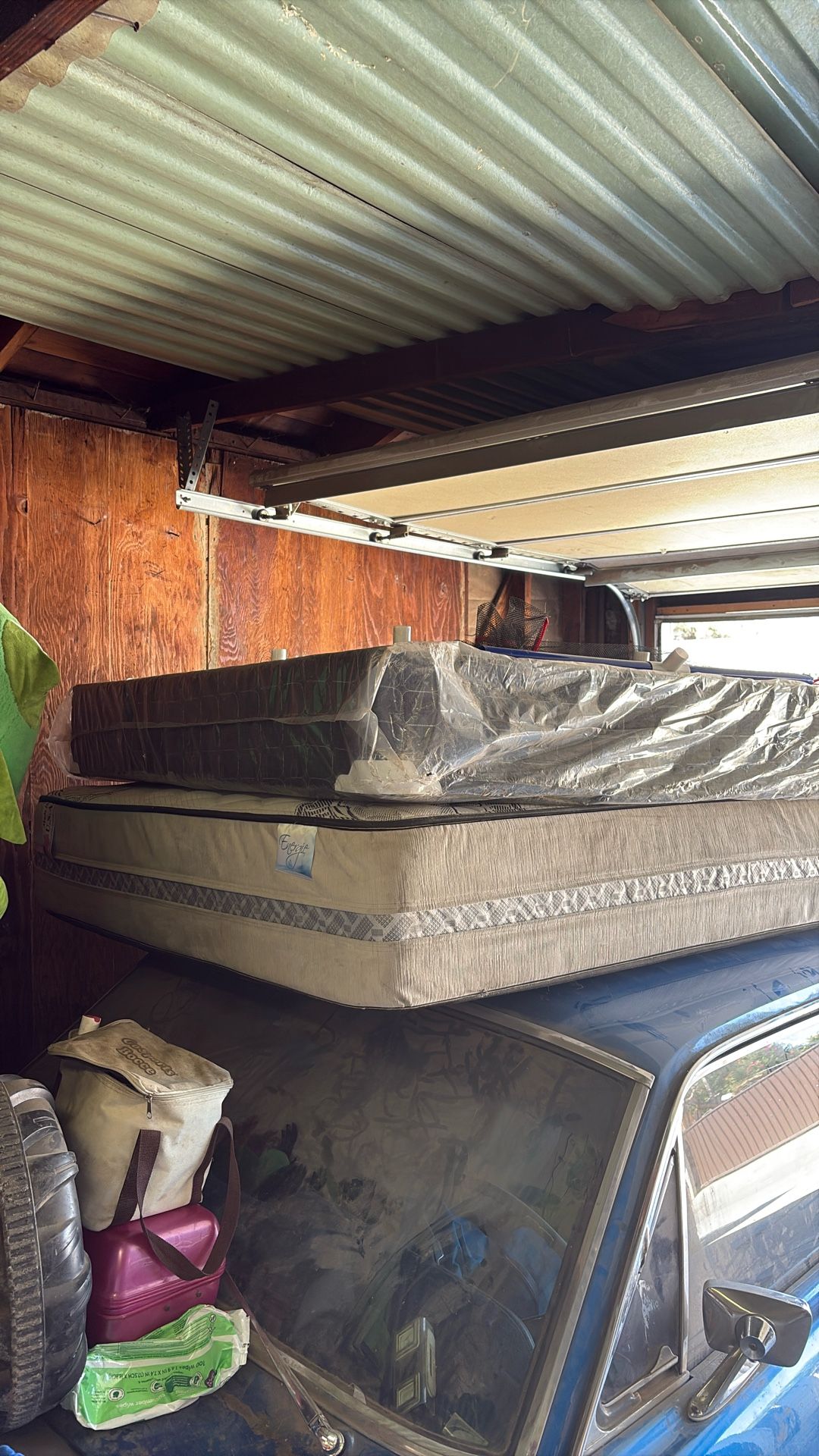 Mattress With Box Spring 