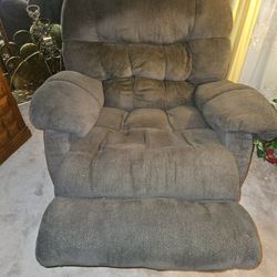 Comfortable Recliner Chair