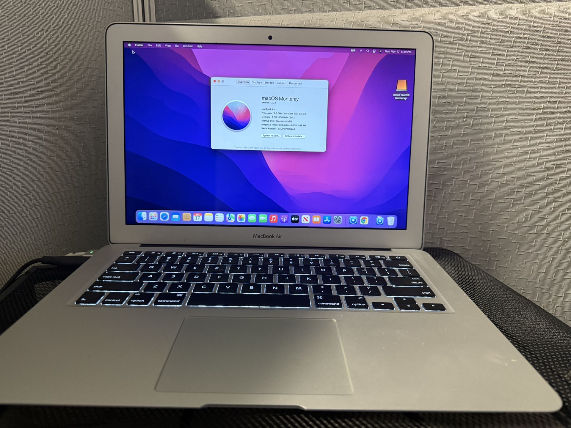 Mac Book Air A1466 Monterey IOS