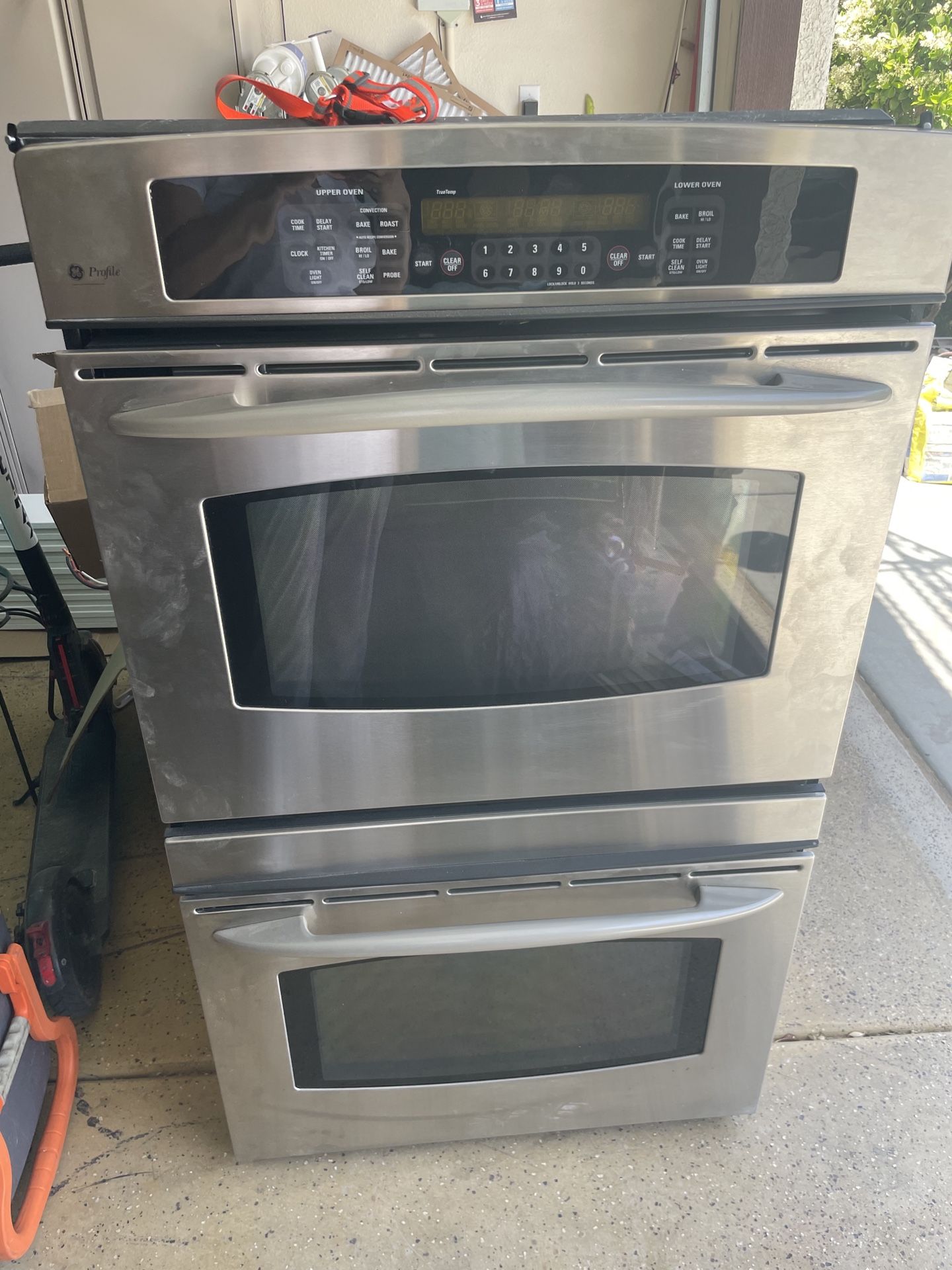 GE double Oven Wall Convection for Sale in Las Vegas, NV OfferUp