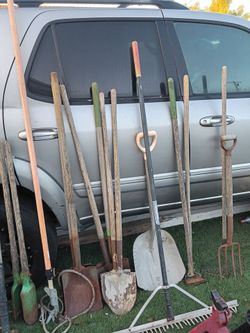 Lots of landscaping tools and pots and more!