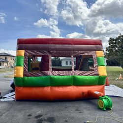 Bounce house W/blower