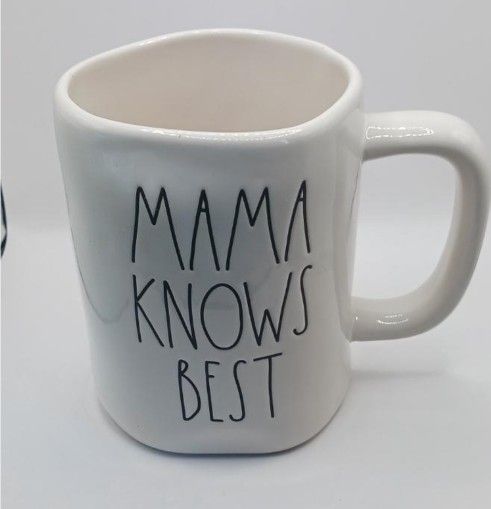 Rae Dunn Artisan Collection by Magenta "Mama Knows Best" Mug