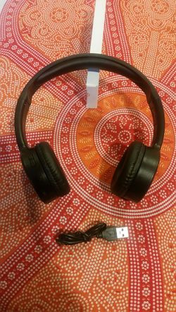 Bluetooth headphones.