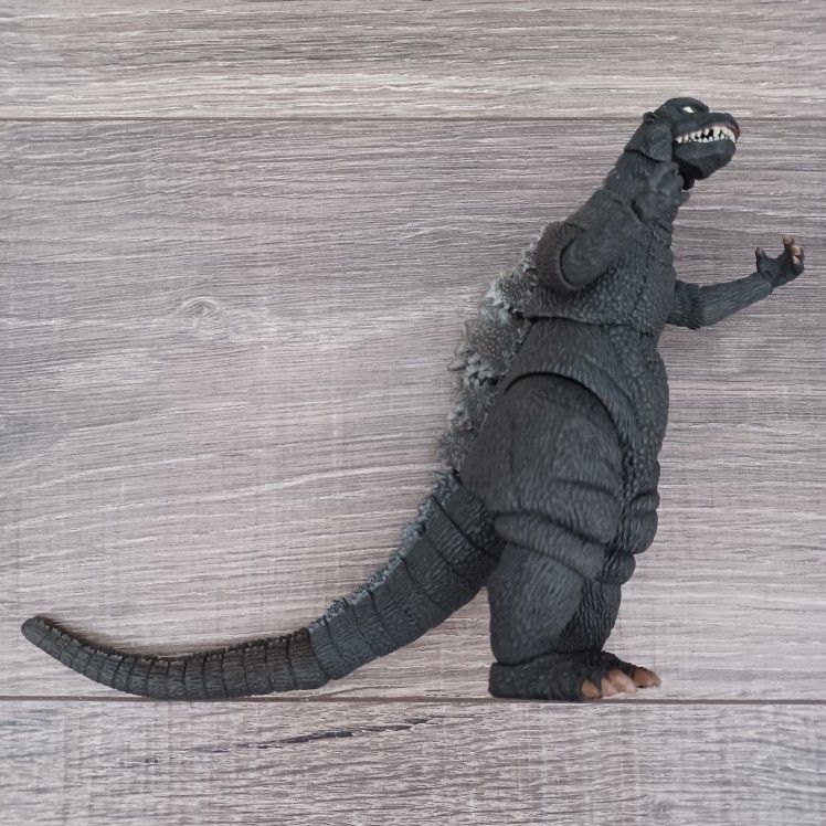 2014 NECA 7-inch Super Poseable 1984-85 Movie Godzilla