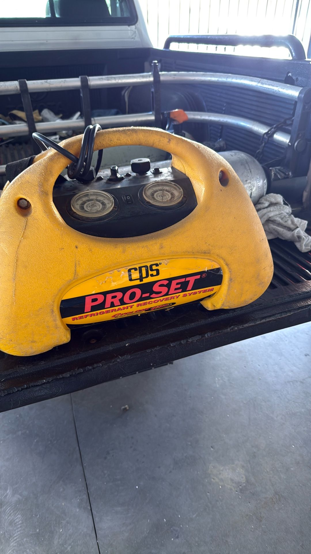 CPS CR700 Recovery Machine.