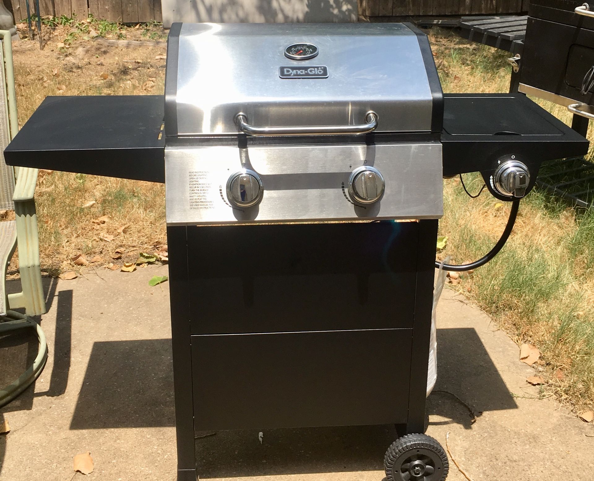 Dyna-Glo DGF350CSP-D Propane Gas Grill. 1 Month old. Like new. Used once.  Moving. Must sale. for Sale in McKinney, TX - OfferUp