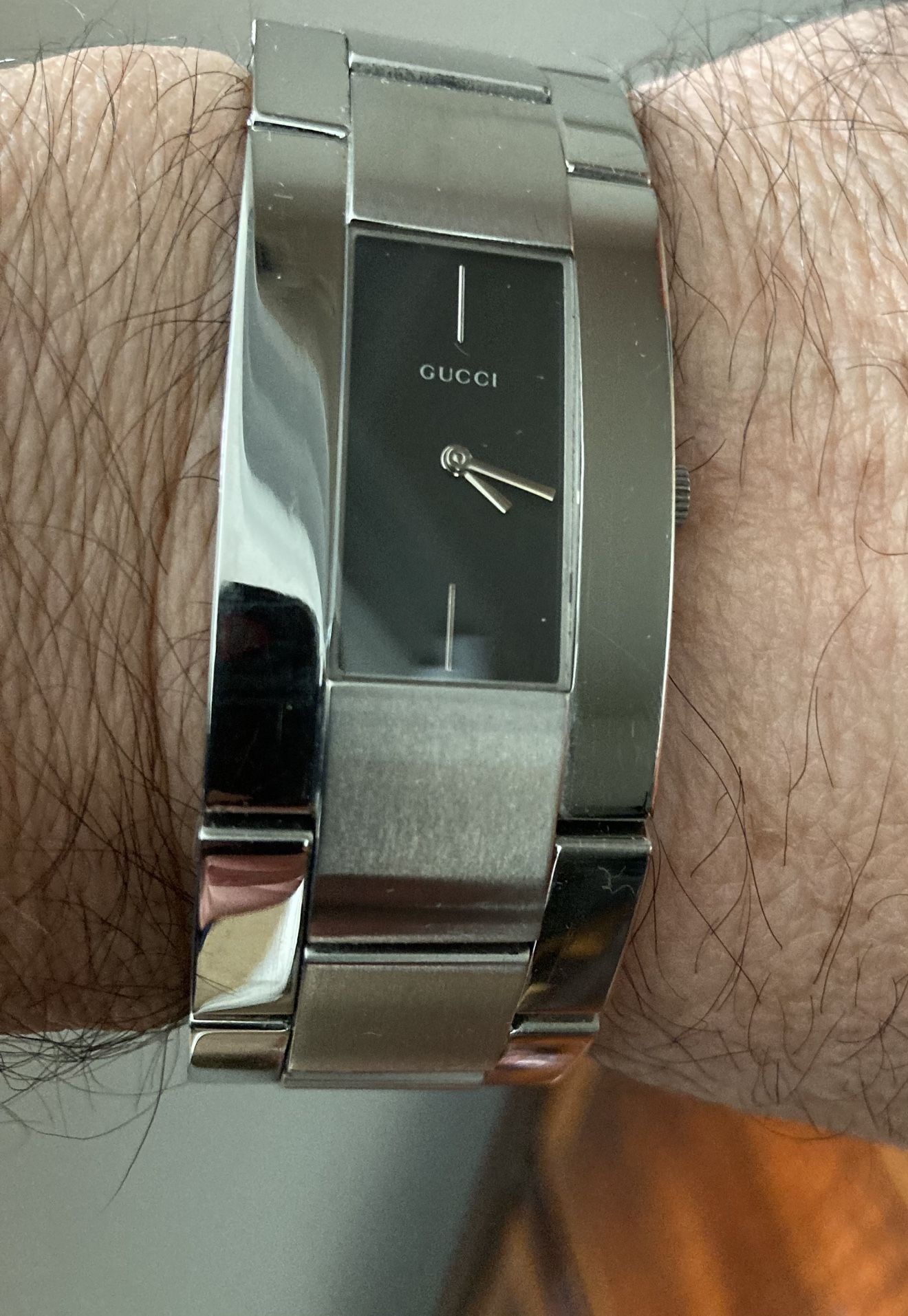 Gorgeous Gucci Men’s Watch