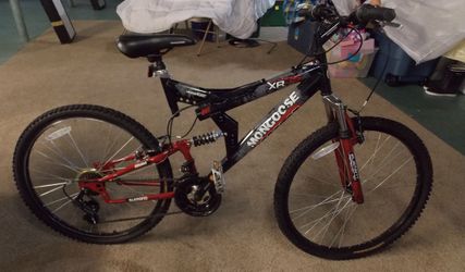 MONGOOSE XR75 LIGHTWEIGHT ALUMINUM 26" BIKE BRAND NEW
