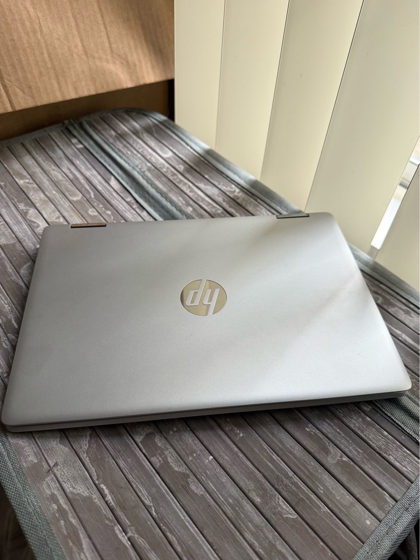 Laptop