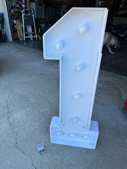 Large Marquee Number 1 Light-Up Sign