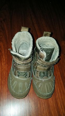 Carter boots size 10