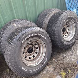 31 X 10.50 R15 LT 