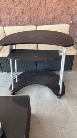 Rolling Computer Desk