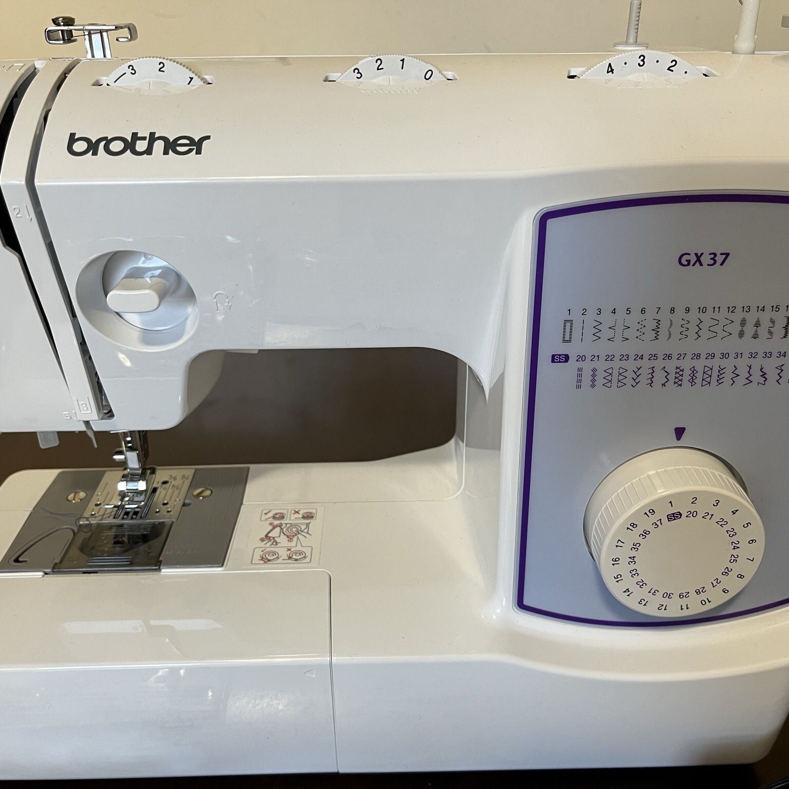 Brother Sewing Machine GX37 for Sale in West New York, NJ - OfferUp