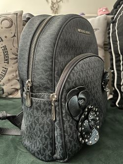 Authentic Michael Kors Floral Abbey Medium Backpack Navy Blue for Sale in Millsboro DE OfferUp