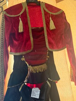 Costume